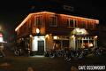 Café Ossenvoort aan de Poolmansweg in Enschede bij avond